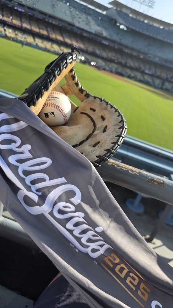 World Series Game 5 Tickets - 10/29