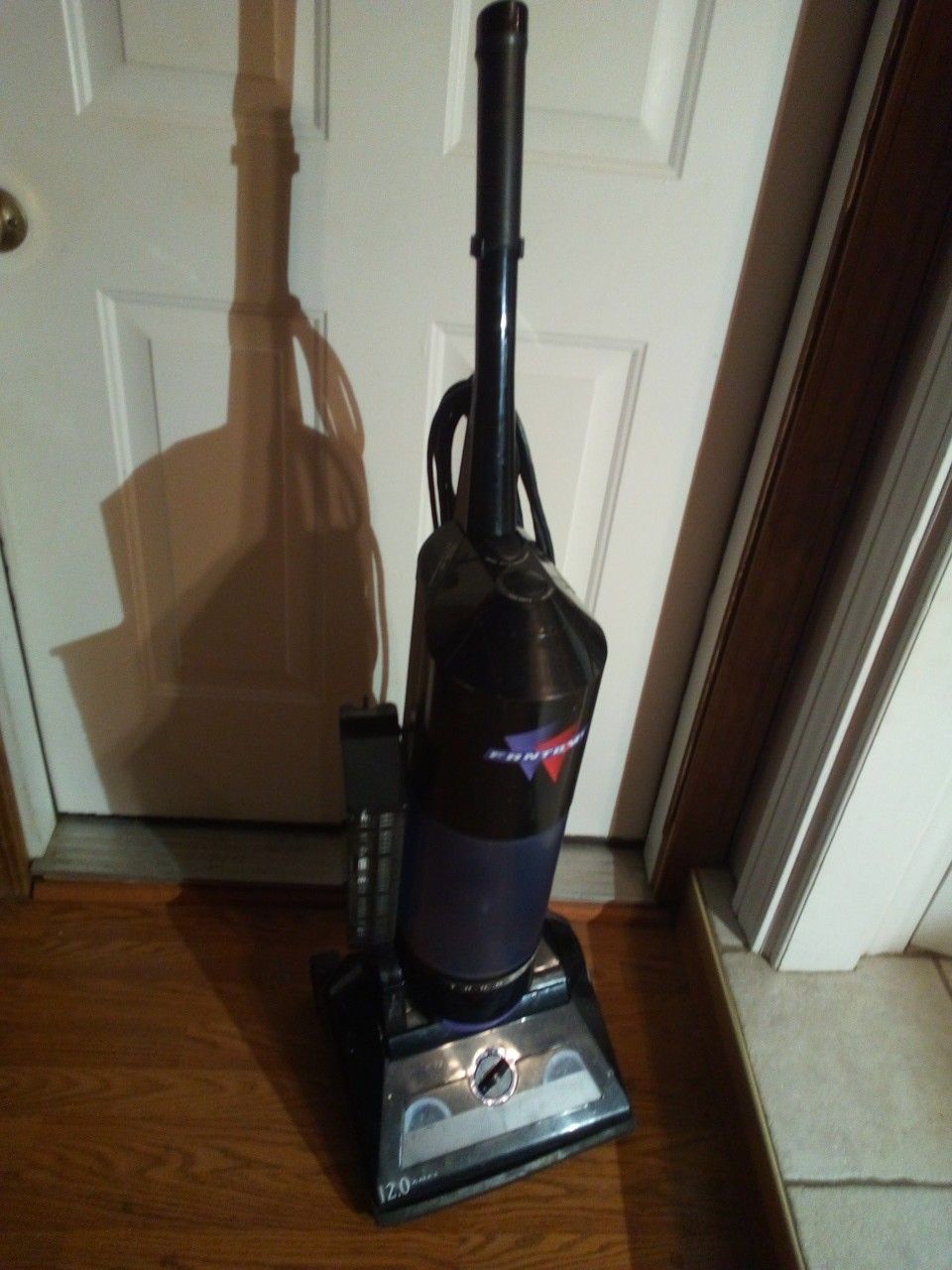 The phantom thunder vacuum cleaner/12 amp