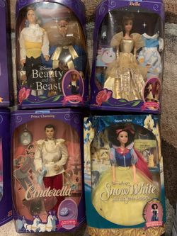 1991 Disney barbies with clothes