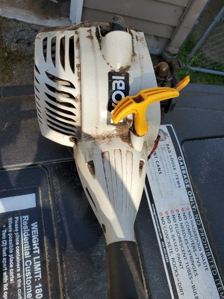 Ryobi CS26 Weed eater for Sale in Bothell, WA - OfferUp