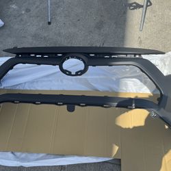 19-25 Toyota RAV4 Front Bumper 