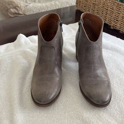 Women’s Boots