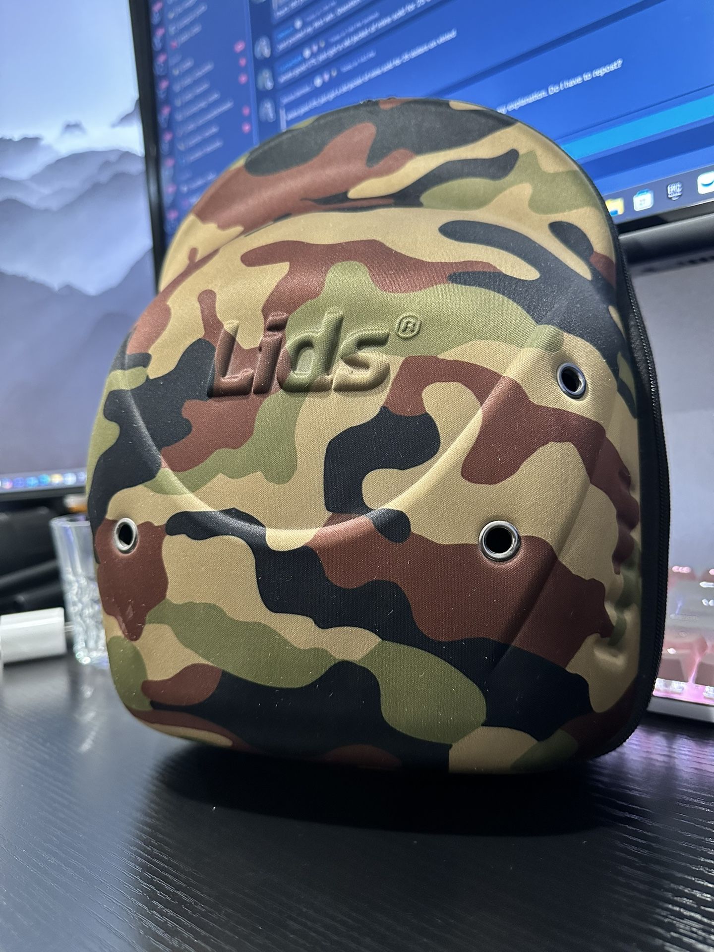Lids Woodland Camo Cap Carrier