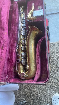 Elkhart Buescher Tenor Saxophone good player