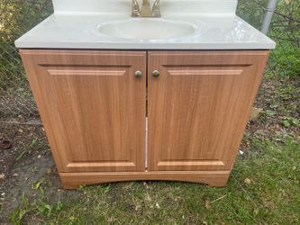 Bathroom Vanity with sink and faucet