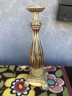 2 Candle holders