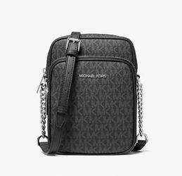 Pretty item