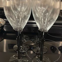 (6) Wine Glasses With Black Stem 