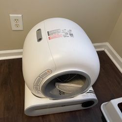 Self Cleaner Cat Litter Box