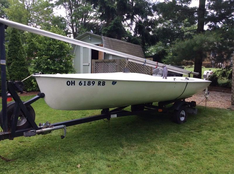 Sailboat 15 foot Chrysler Mutineer