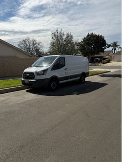 2019 Ford Transit
