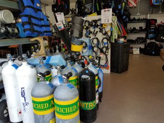 SCUBA DIVE tanks and cylinders