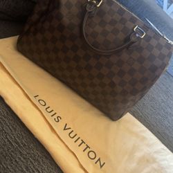 Louis Vuitton  