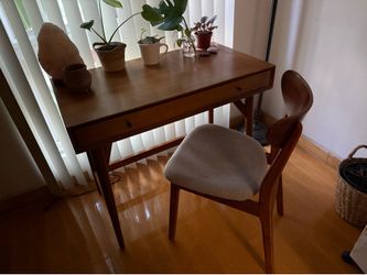 Smaller real wood desk chair set