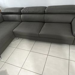 Sofa 