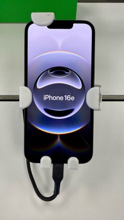 iPhone 16e