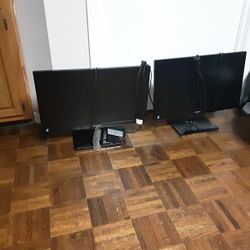2 Samsung  24" Tvs Monitors...... Like New Little Use