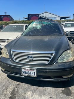 Lexus  2004