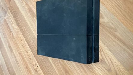 Ps4 slim read description