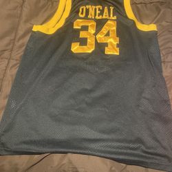 Laker O’Neil Jersey 