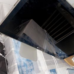 One LG monitor No Cables  One Apple monitor No Cables