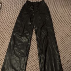 Fake leather pants 