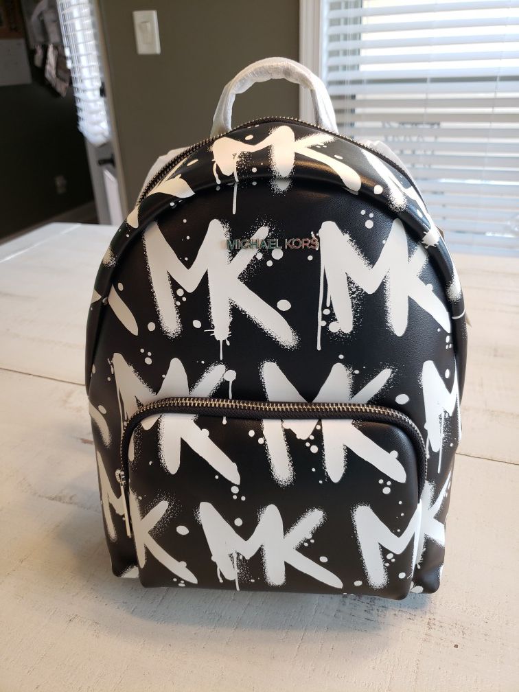 Michael Kors New York City Erin Medium Backpack