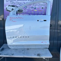  Chevrolet Traverse Front Door 