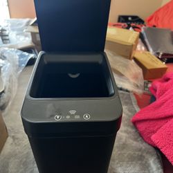 Small Touch less Trash Can 