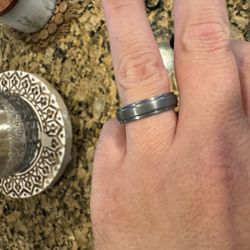 Men’s Titanium Ring 