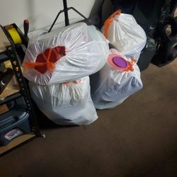 4 blind bags of Tupperware