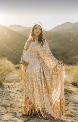 Maternity Goddess dress 🌟