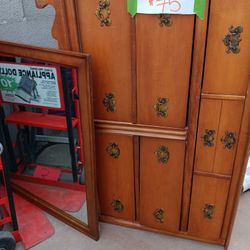 Oak Dresser With Mirror