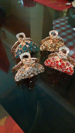 ganchitos para el cabello muy bonitos