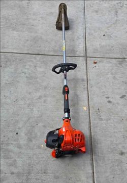 Echo 21.2 cc gas 2-stroke Straight Shaft String Trimmer