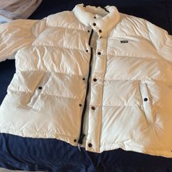 White Levi Puffer Jacket Brand New