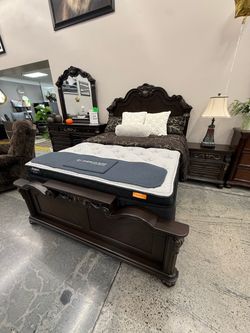 4 PC QUEEN BEDROOM SET
