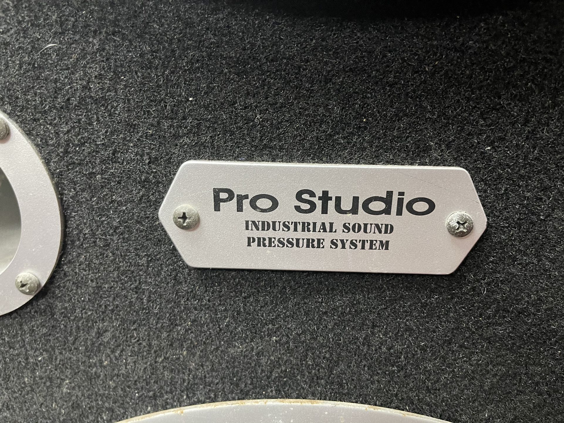 STERO SET FOR FOR SALE WITH AMP AND MIXER