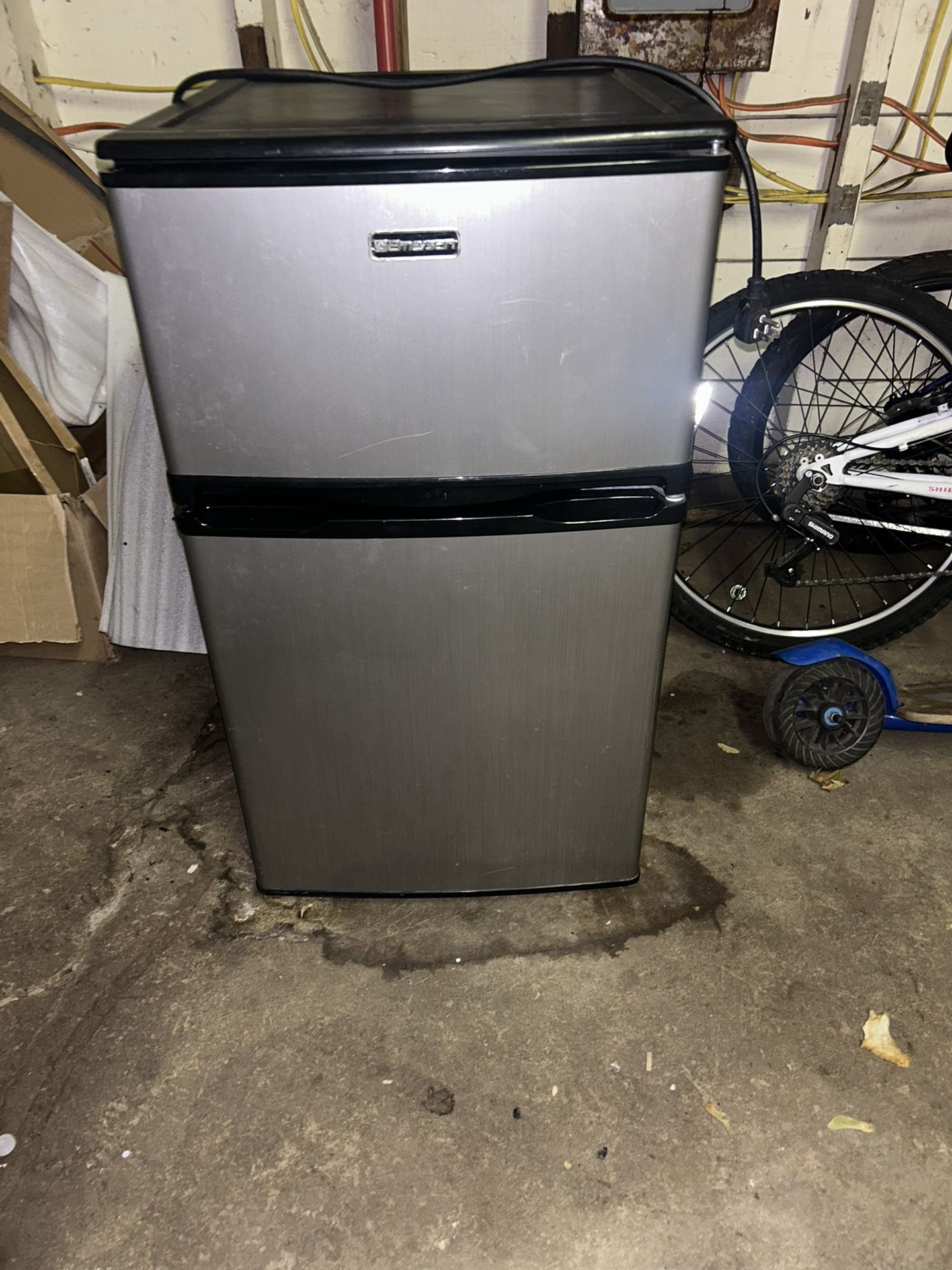 Emerson Mini Fridge