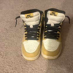 Jordan 1 retro high OG “yellow orche”