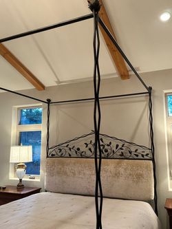 King Canopy Bed