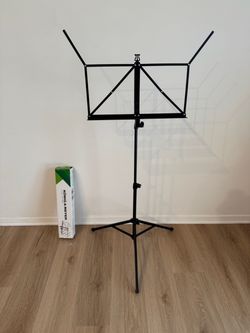 *BRAND NEW* Folding Music Stand