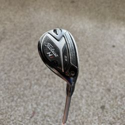 Titleist 818 H1 23” Hybrid 