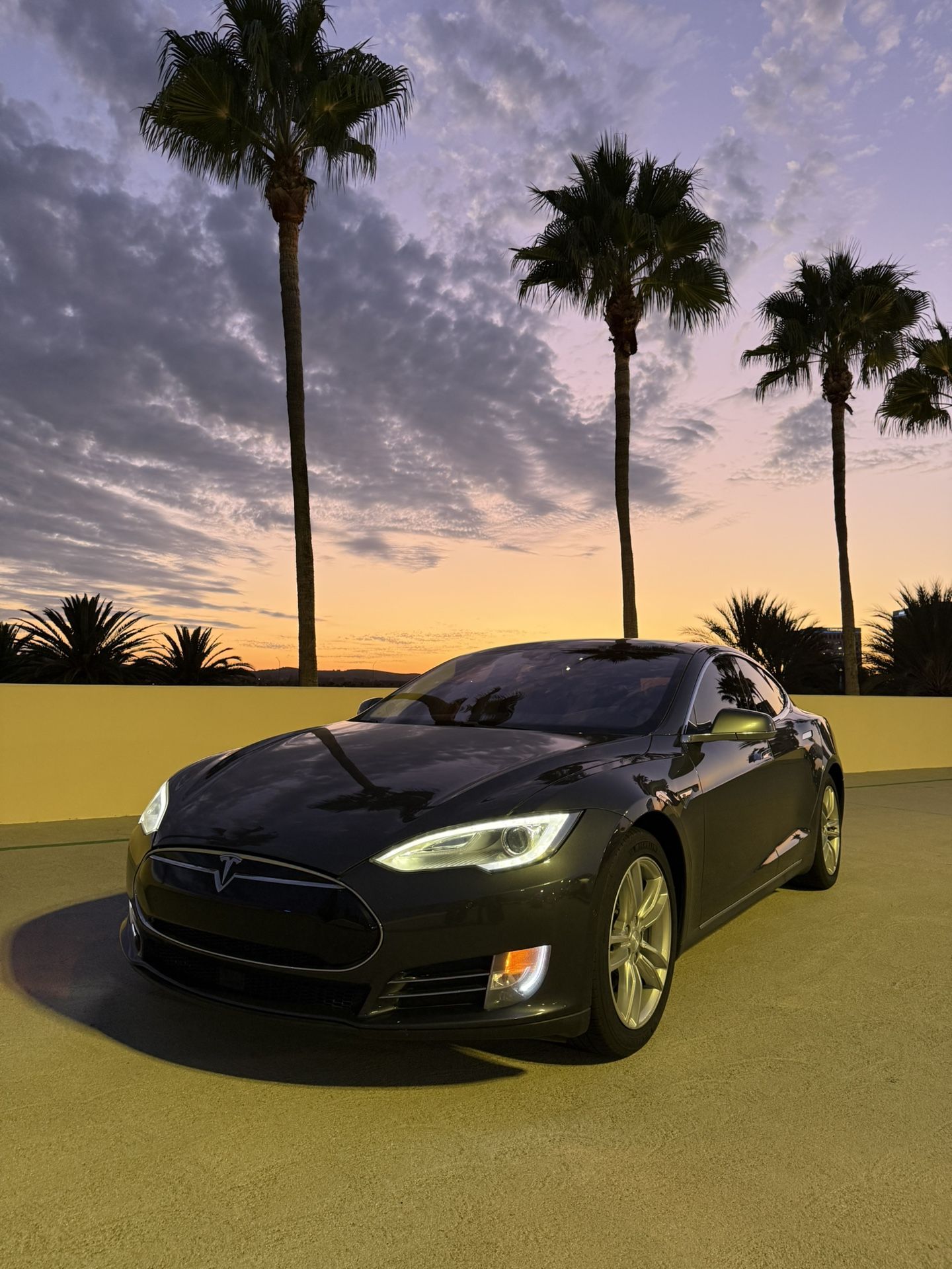 2015 Tesla Model S