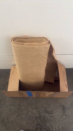 14 yards of jafar burlap