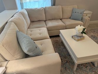 Sectional L Shaped Couch (couch only)