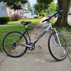 SCHWINN RANGER 2.6 MOUNTAIN BIKE 