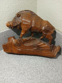 Hand carved wooden Arkansas Rasorback