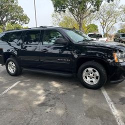 2012 Chevrolet Suburban LT 