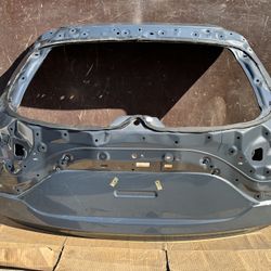 2017 - 2024 MAZDA CX-5 TAILGATE OEM